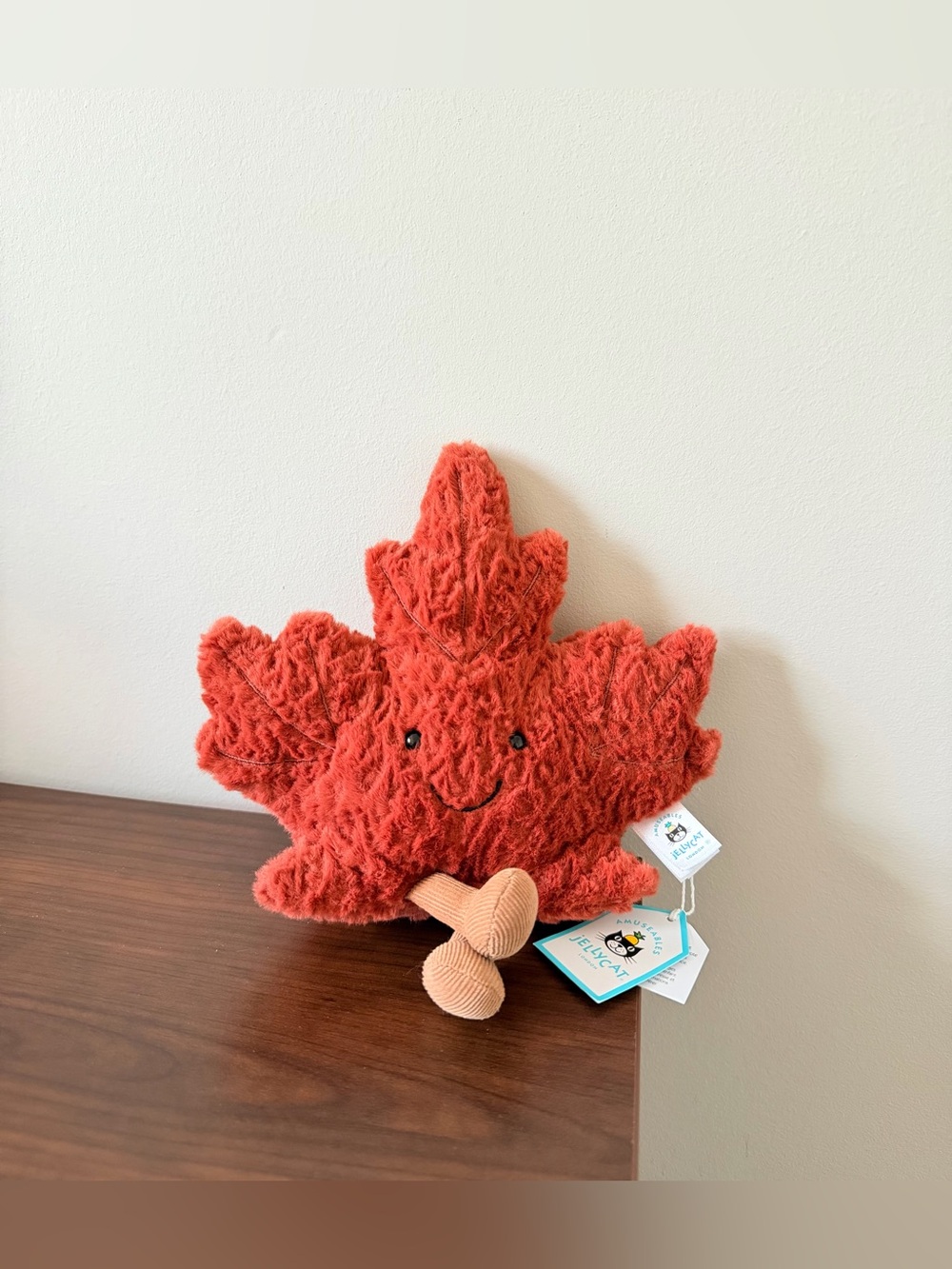 Jellycat Amuseables Maple Leaf